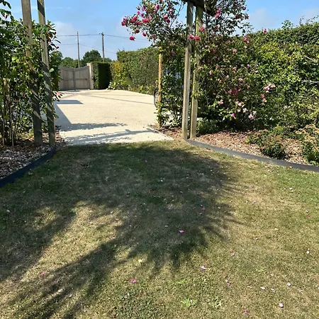 Au Milieu Des Haras Bed and breakfast Saint-Pierre-Azif